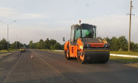 Поточний середній ремонт дороги Рівненська